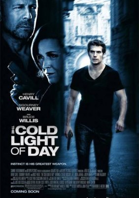 The Cold Light of Day / Μην εμπιστεύεσαι κανέναν (2012)