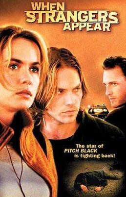 Οταν Δεις Να Ερχονται Ξενοι / When Strangers Appear (2001)